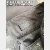 Louis Vuitton Christopher 7 Star M20899 Taurillon Men Bag