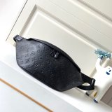 Discovery Bumbag G65 in Black Bags M44388 Replica Louis Vuitton
