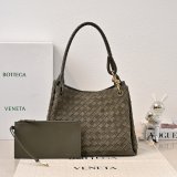 Bottega Veneta Intrecciato Parachute Large handbag suede