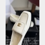 CC Flat Turnlock loafers