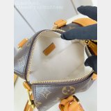 Louis Vuitton Rickshaw Wearable Wallet M28020 Monogram Canvas Bag
