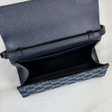 Gucci Small Pouch AAA+ A002KG Strap Plaque Bag