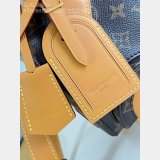 Louis Vuitton Rickshaw Wearable Wallet M28020 Monogram Canvas Bag