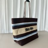 TOP MIU MIU Raffia-effect woven tote bag 5BG228