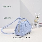TOP Bottega Veneta Concert Pouch