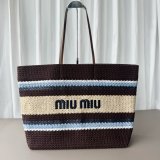TOP MIU MIU Raffia-effect woven tote bag 5BG228