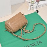TOP Bottega Veneta Concert Pouch